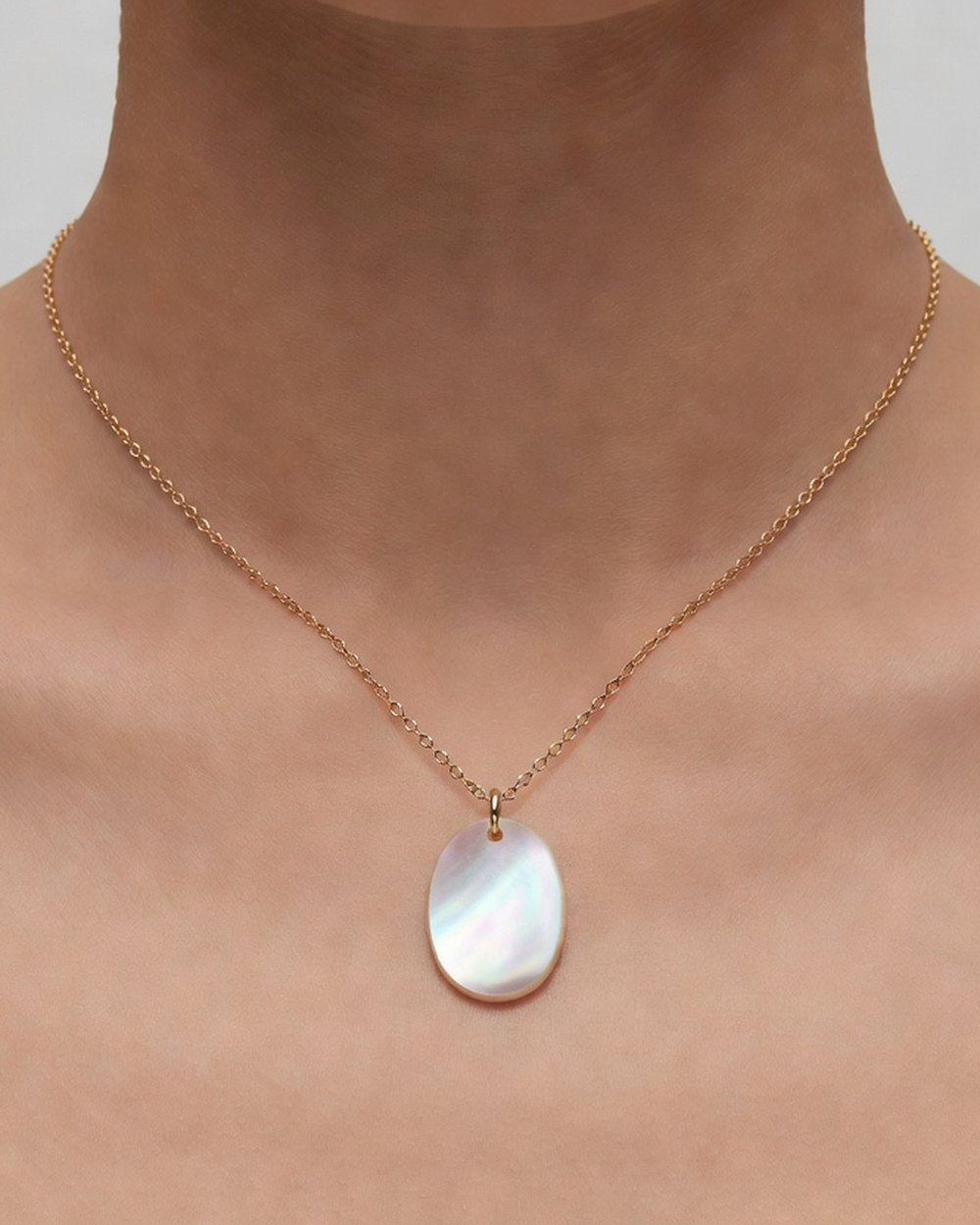Collier pendentif nacre