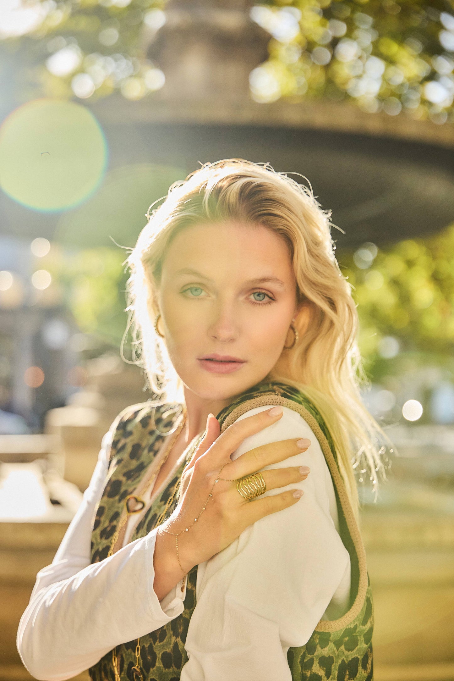 Chaîne bracelet de main doré STARLA