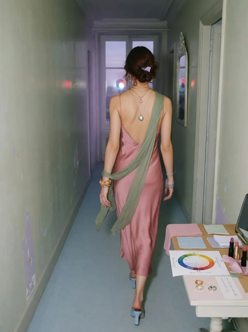 Colorimétrie été : ce que révèle votre tiroir à bijoux sur votre sous-ton : look 3