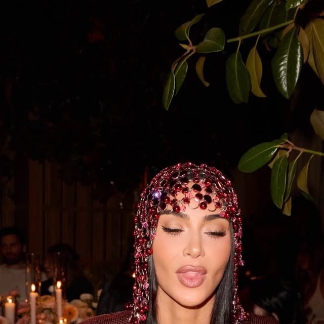 Publication de Paris Match sur Instagram : Kim Kardashian, anniversaire de ses 46 ans